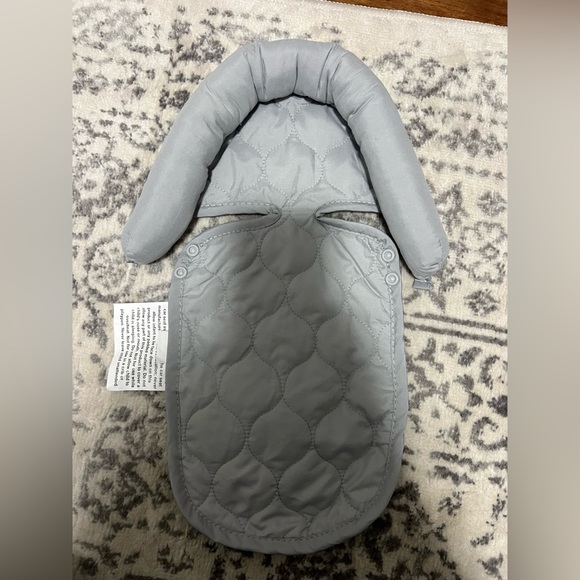 Infant insert - Picture 3 of 4